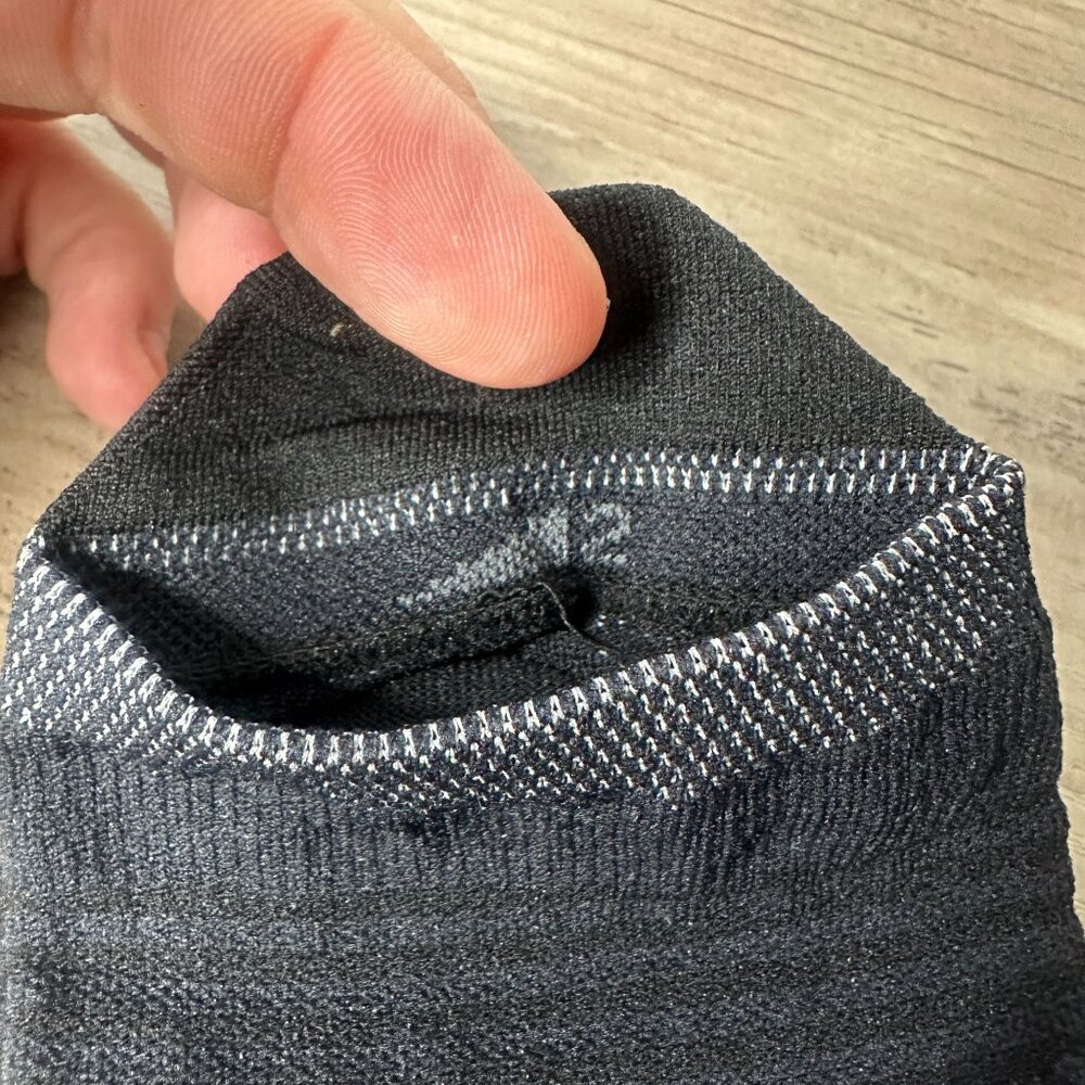NWT Nike Unisex Spark Lightweight No Show Run Socks Black Size Small (DA359-010) - Picture 5 of 9
